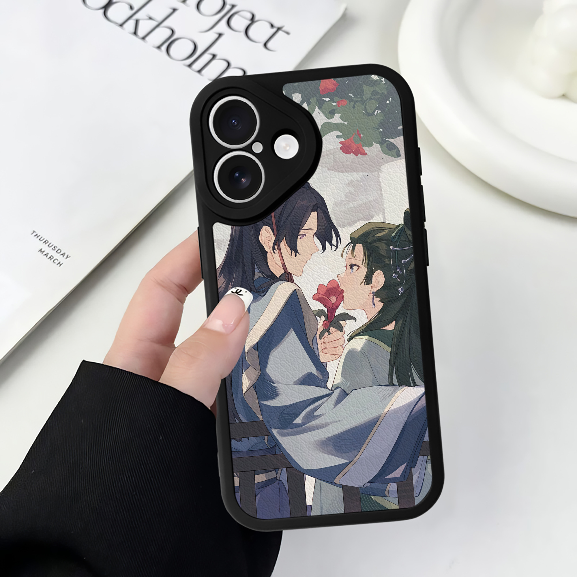 薬屋のひとりごと The Apothecary Diaries 【iPhone 16シリーズ対応】シリコンスマホケース（レザー調） 材質：シリコン